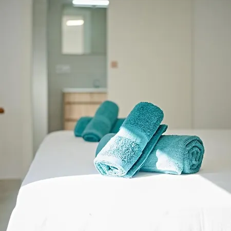 فيلة Costeres كاليبي