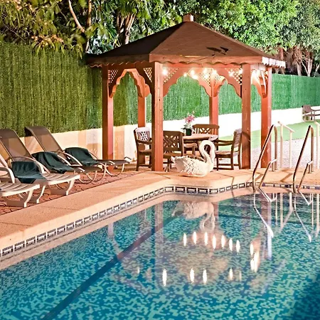 Costeres ヴィラ カルプ